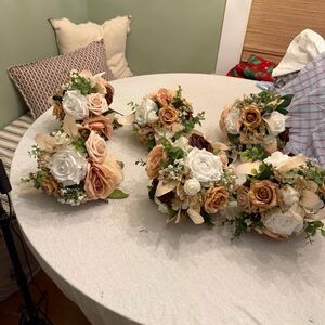 Bridesmaids Floral Arrangements with White and Tan, and browns